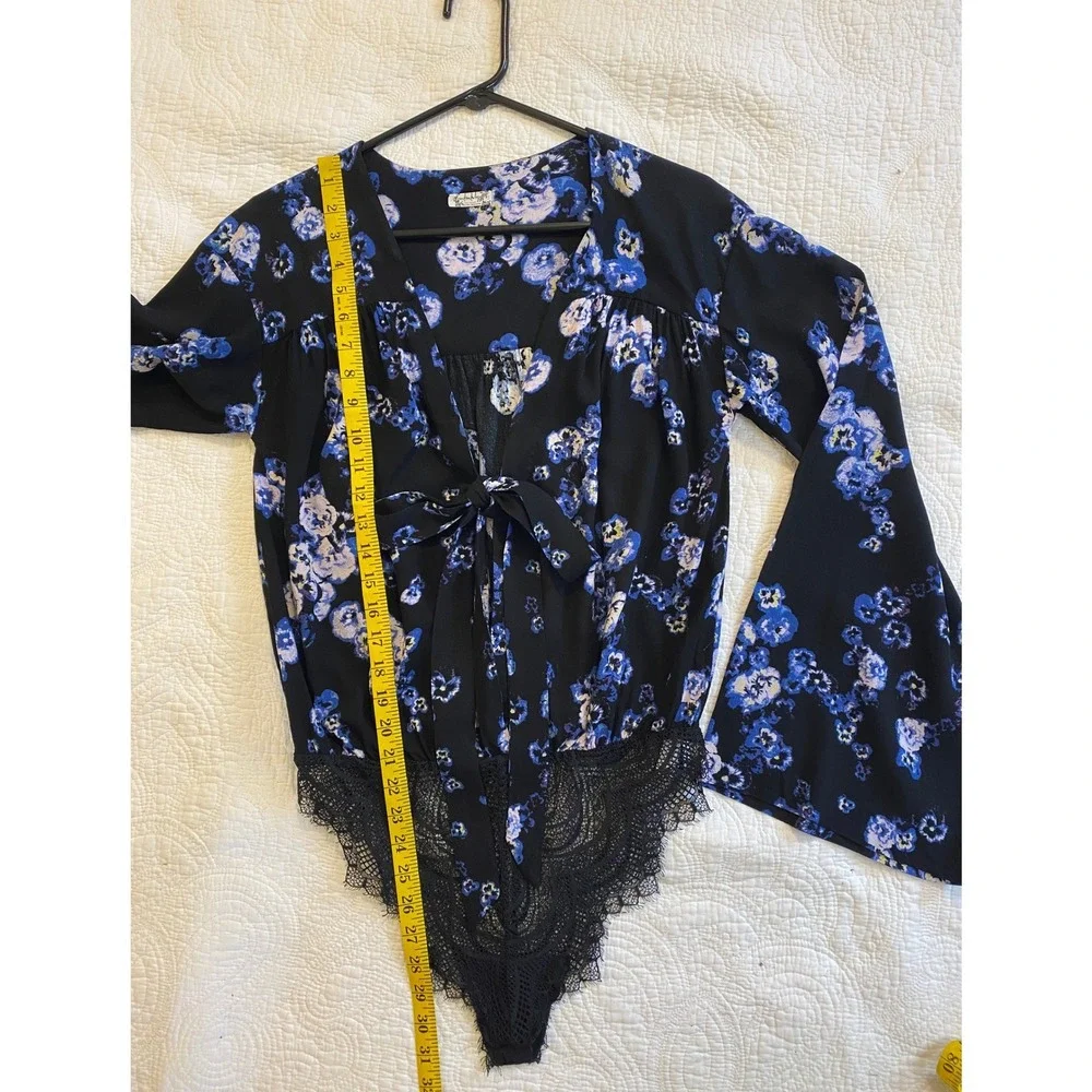 Intimately‎ Free People Forties Feels Floral Bodysuit Black Blue Tie Front S
